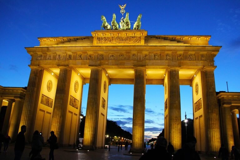 Top 10 European Destinations for Solo Travelers