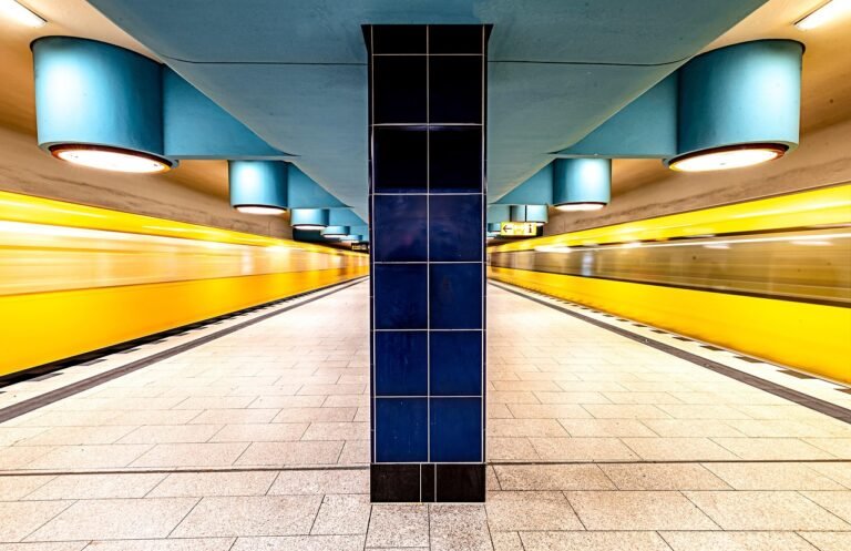 Hidden Train Routes That Offer Stunning Views Around the World